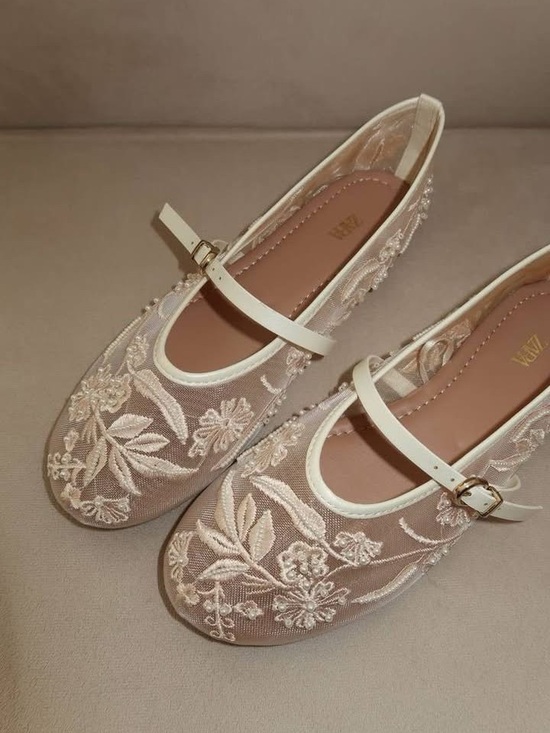 Zara Shoes - Zara Mesh Embroidered Ballet Floral Pearls Lace Flats Shoes Cream 8 Wedding Shoe